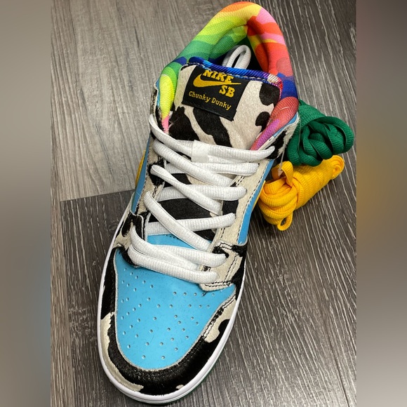 chunky dunkys on feet